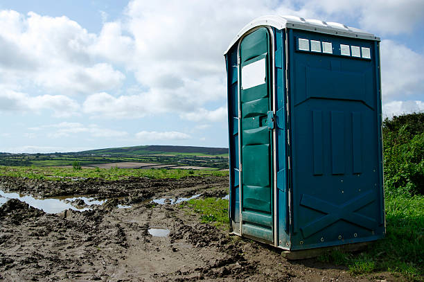 Types of Portable Toilets We Offer in Crystal City, TX